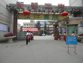 新都二中200KW潍坊柴油发电机组交付成功